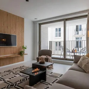 At Sea - Modern 1 Bedroom Appartement